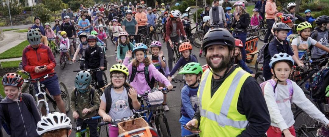 bike bus